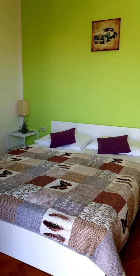 Istranova Appartement *