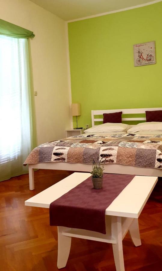 Istranova Appartement *